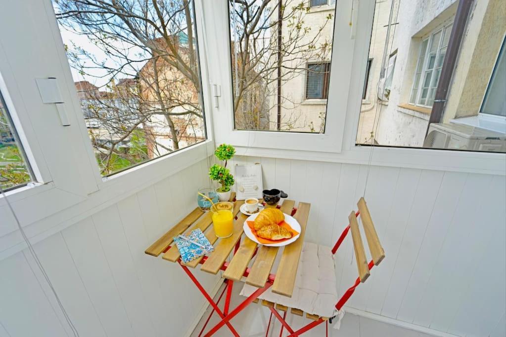 Cozy 1-Bedroom Flat In The Very Center Of Σόφια Εξωτερικό φωτογραφία